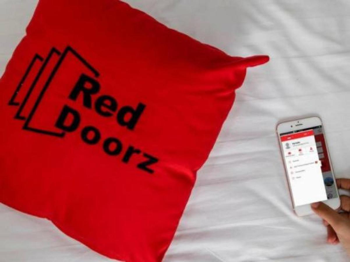 Reddoorz Plus @ Kwitang 2 Yakarta Exterior foto
